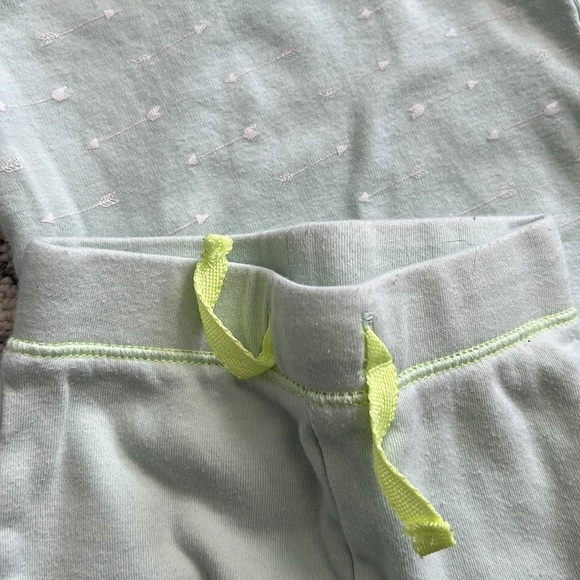 Cat & Jack 6 Piece Bundle - Picture 6 of 7